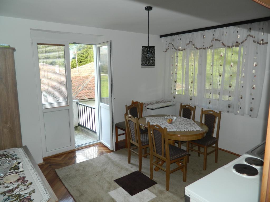 Apartman Sutjeska Tjentiste Extérieur photo
